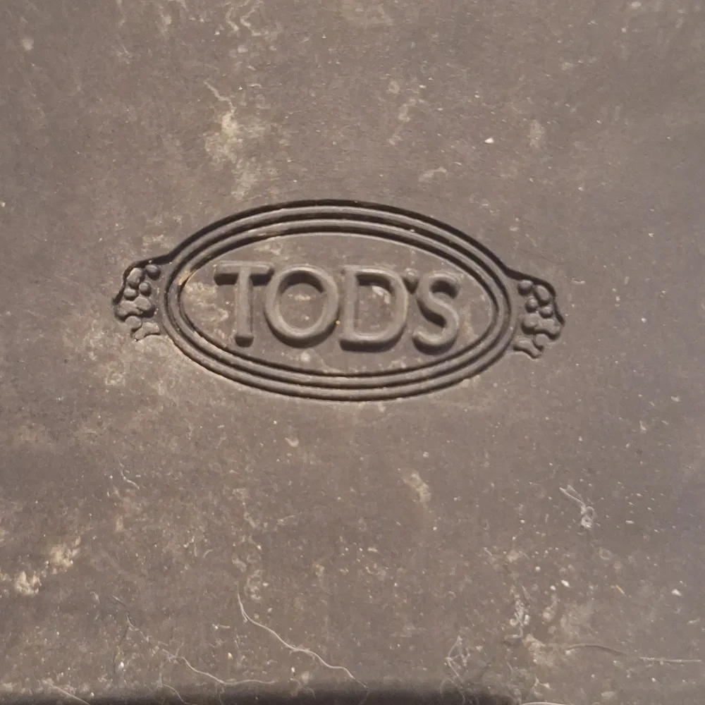 Tod's Black Leather Chelsea Boots Size 39 1/2